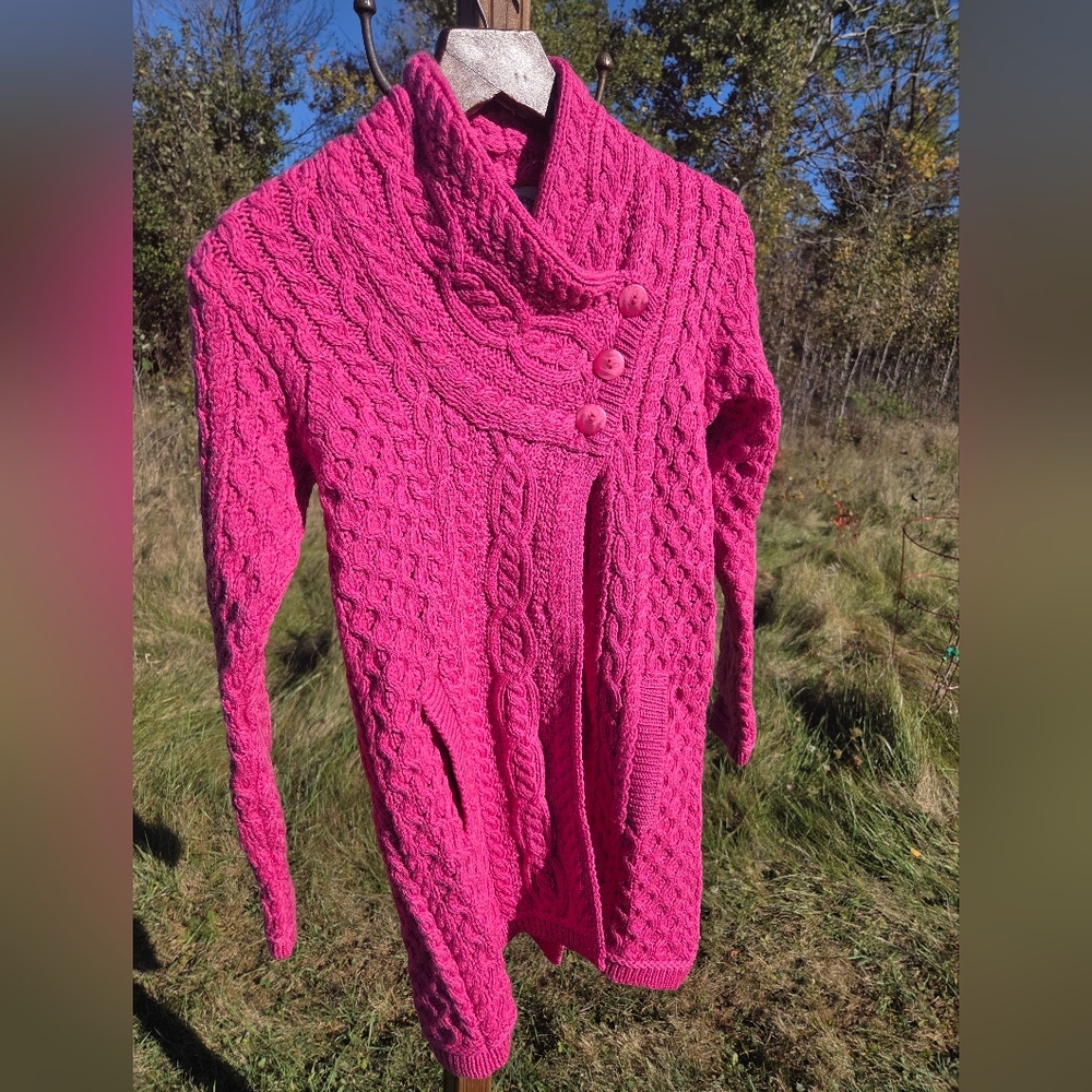 Cozy Pink Irish Aran 100% Merino Knit Cardigan Sweater